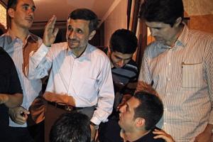  بازگشت احمدی نژاد به عرصه قدرت در سال 96 