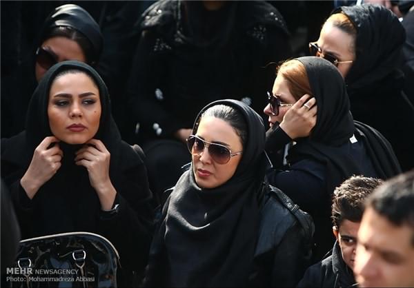 پیکر مرتضی پاشایی دفن نشد +تصاوير