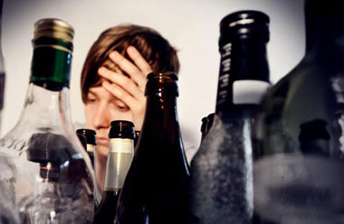 پیشگیری از اعتیاد نوجوانان به الکل