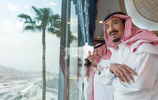 حضور پادشاه عربستان در منا (تصاویر)