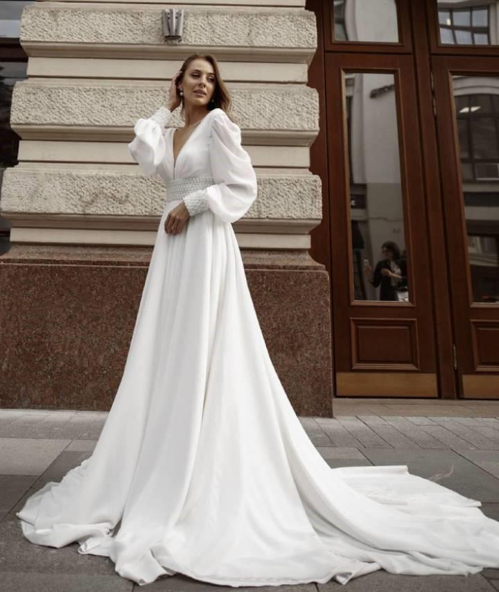 انتخاب لباس عروس جدید و مدرن در سال ۲۰۲۱