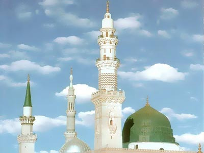 چرا بعضی ها به همسران پیامبر توهین می کنند؟