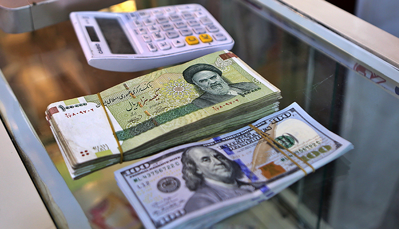 واکنش رییس بانک مرکزی به گرانی نرخ ارز
