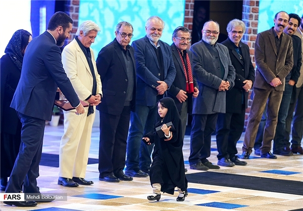 حجاب این دختر در جشنواره مورد توجه قرار گرفت+عکس