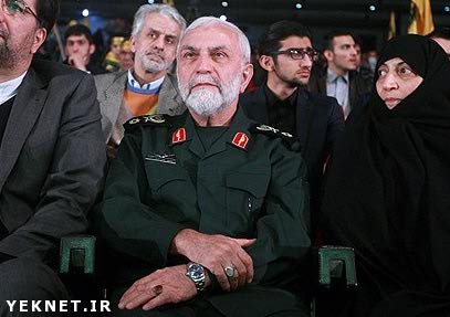 سردار همدانی در کنار مفقود حادثه منا (عکس)