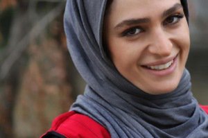 عسل بدیعی هنوز زنده است !!