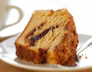طرز تهیه ژلــه شیرشکلات ویژه رمضان