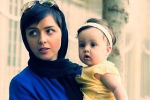 ترانه دوستی و دخترش حنا (عکس)