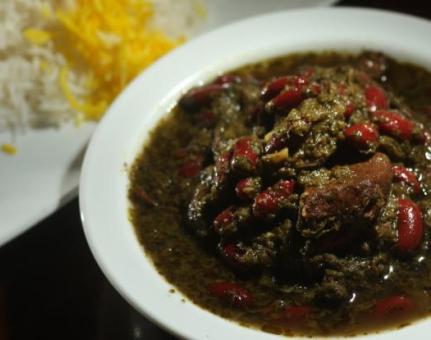 آموزش پخت خورش قرمه سبزی