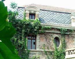  خانه ای در تسخیر ارواح در پکن +عکس
