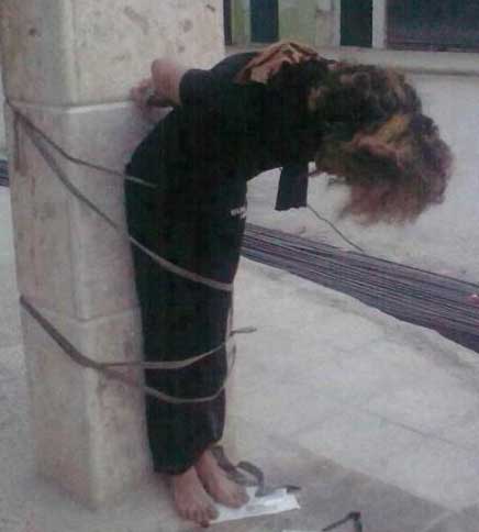  سماجت شوم یک مرد در ازدواج با دختر همسایه 