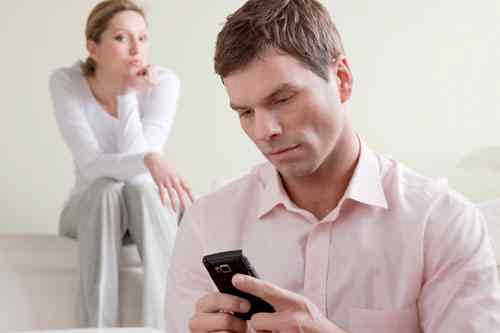 زن و شوهر های ایرانی چرا بهم خیانت میکنند