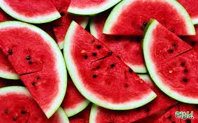 ایده جدید تزیین هندوانه شب یلدا به شکل کارتون وایکینگ