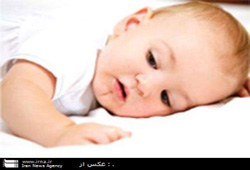 فیلم / لحظه نجات یک بچه از مرگ حتمی + دانلود