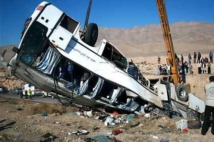 فيلم/ واژگونی خودروی زائران عتبات 