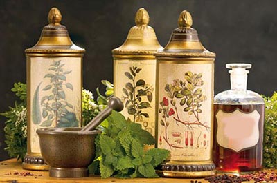 خواص عرق کاسنی و تاثیرات آن بر بدن