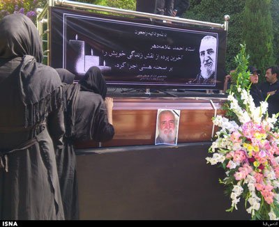 عکس مراسم تشییع پیکر احمد علامه