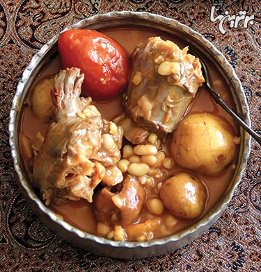 آموزش تهیه آبگوشت گردن شترمرغ و سیب