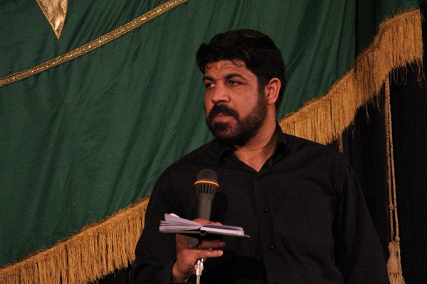 نمیخوام به نوکری فقط عادت بکنم دوست دارم هر جا میرم از تو صحبت بکنم  مجتبی رمضانی مداحی پیاده روی اربعین 