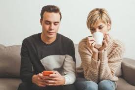 به همسرم شک دارم چگونه با او مطرح کنم