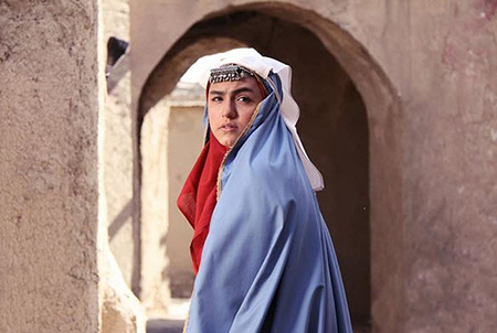بیوگرافی نیکی نصیریان