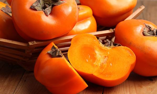خرمالو میوه ای به جای ده ها دارو