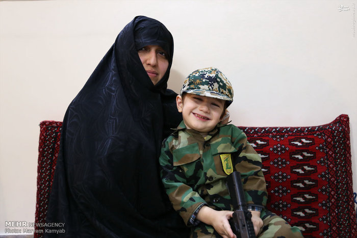 (تصاویر) حال و روز فرزند شهید مدافع حرم