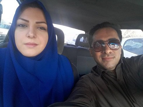 (عکس) سلفی مجری ورزشی و همسرش در ترافیک