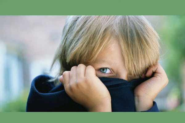 تآثیرکمرویی والدین در کودک