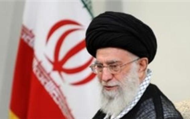 مدال‌هایی که به رهبری تقدیم شد (عکس)