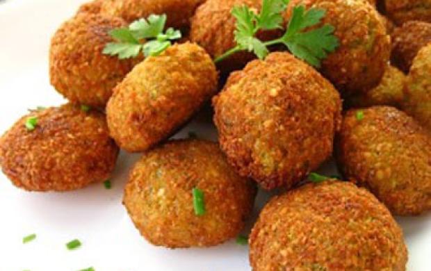 راز خوشمزه شدن فلافل های حاضری