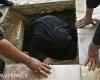 مادر شهیدی که وارد قبر فرزندش شد!+عکس