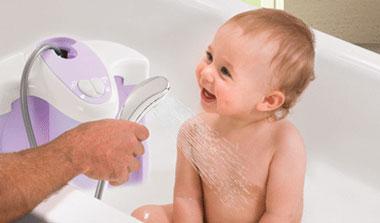 حمام بردن نوزاد در شب بهتر است یا روز؟ 