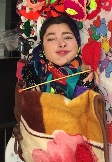 (تصاویر) شگفتی‌های دختر ۷۰سانتی در تهران