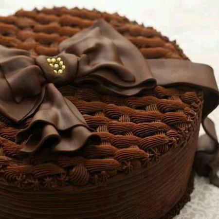 (عکس) مدل تزیین کیک شکلاتی خانگی