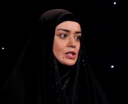 (فیلم) الهام چرخنده: به حجاب پناه آوردم